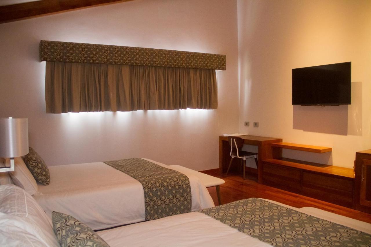 Los Brezos Hotel Boutique Volcán エクステリア 写真