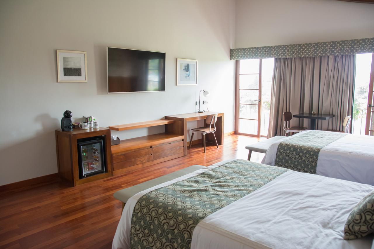 Los Brezos Hotel Boutique Volcán エクステリア 写真
