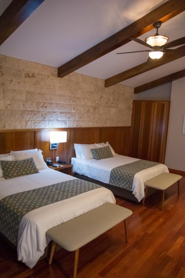 Los Brezos Hotel Boutique Volcán エクステリア 写真